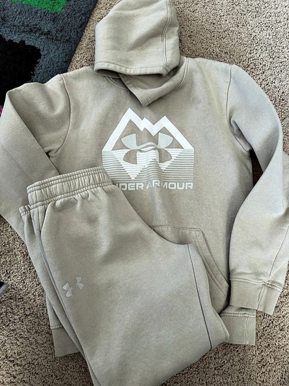 Under Armour UA Rival Fleece Mountain Hoodie and Sweatpants Set Cream
